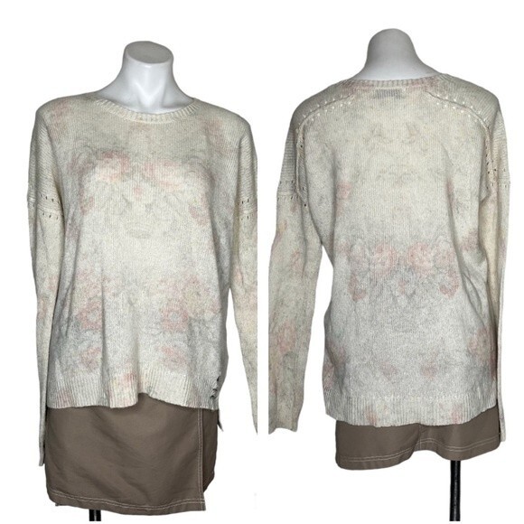 WILDFOX Sweater Top Pullover Cream Muted Pastel Floral Size Small DISTRESSED - Picture 9 of 9